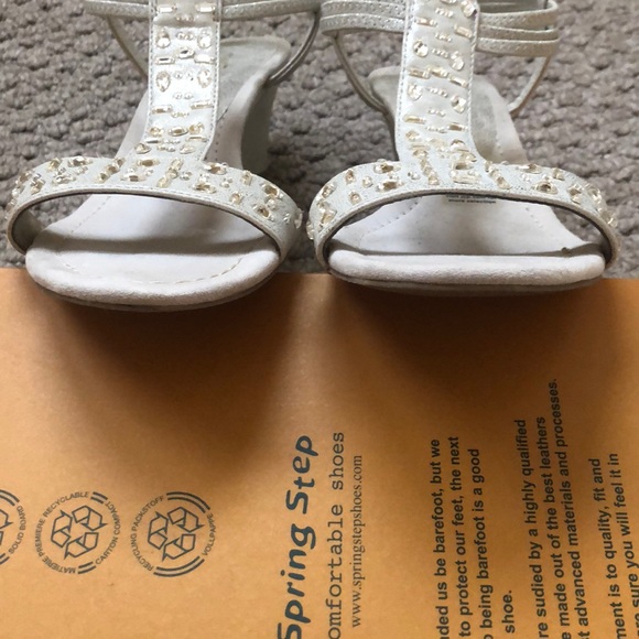 Sandals - Picture 6 of 8